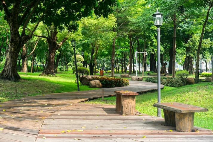 manfaat taman kota